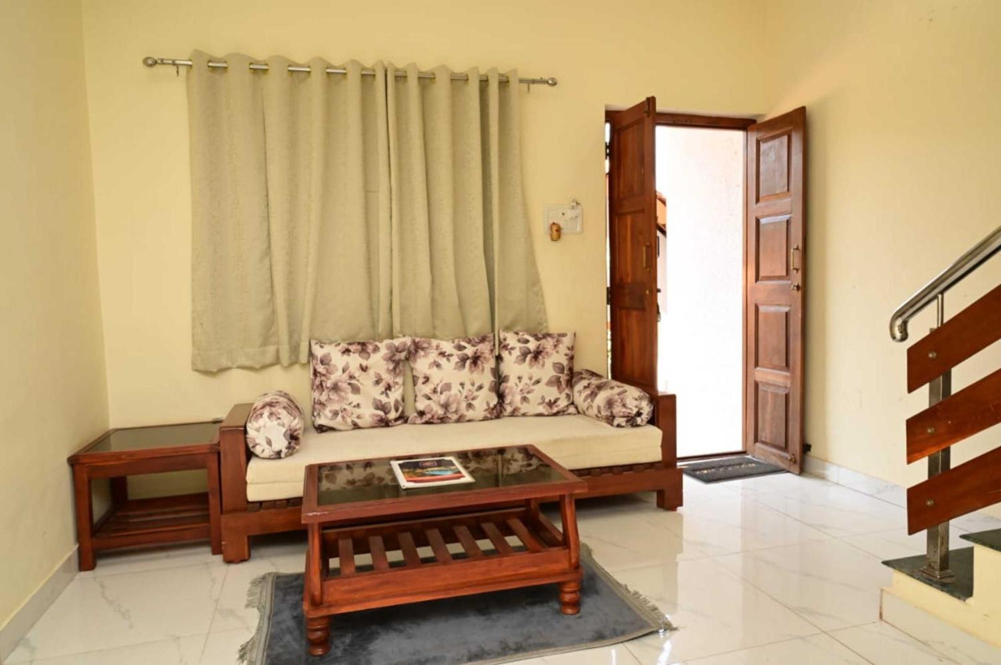 Wada Chirebandi Hotel Gimvi Luaran gambar