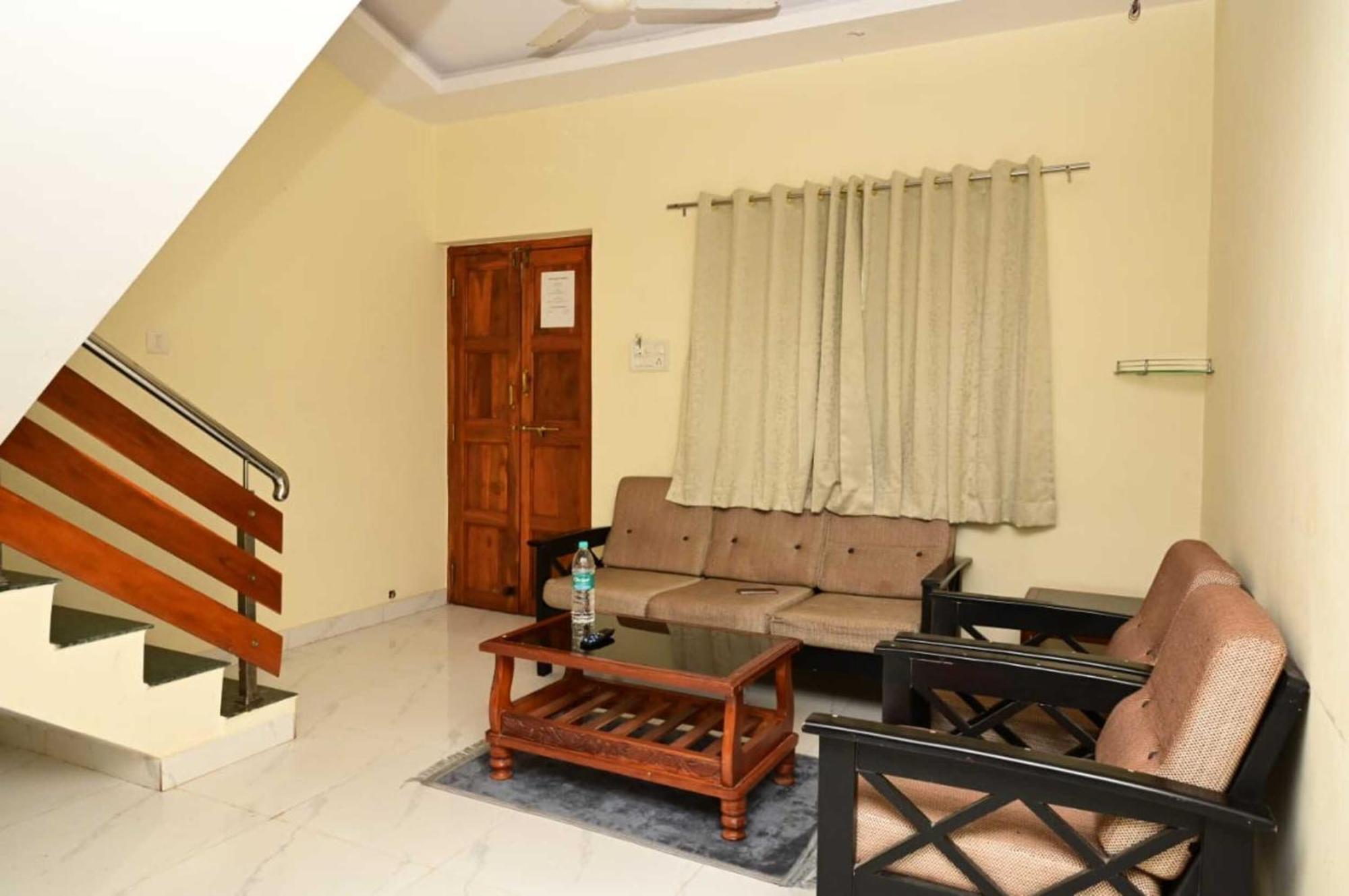 Wada Chirebandi Hotel Gimvi Luaran gambar