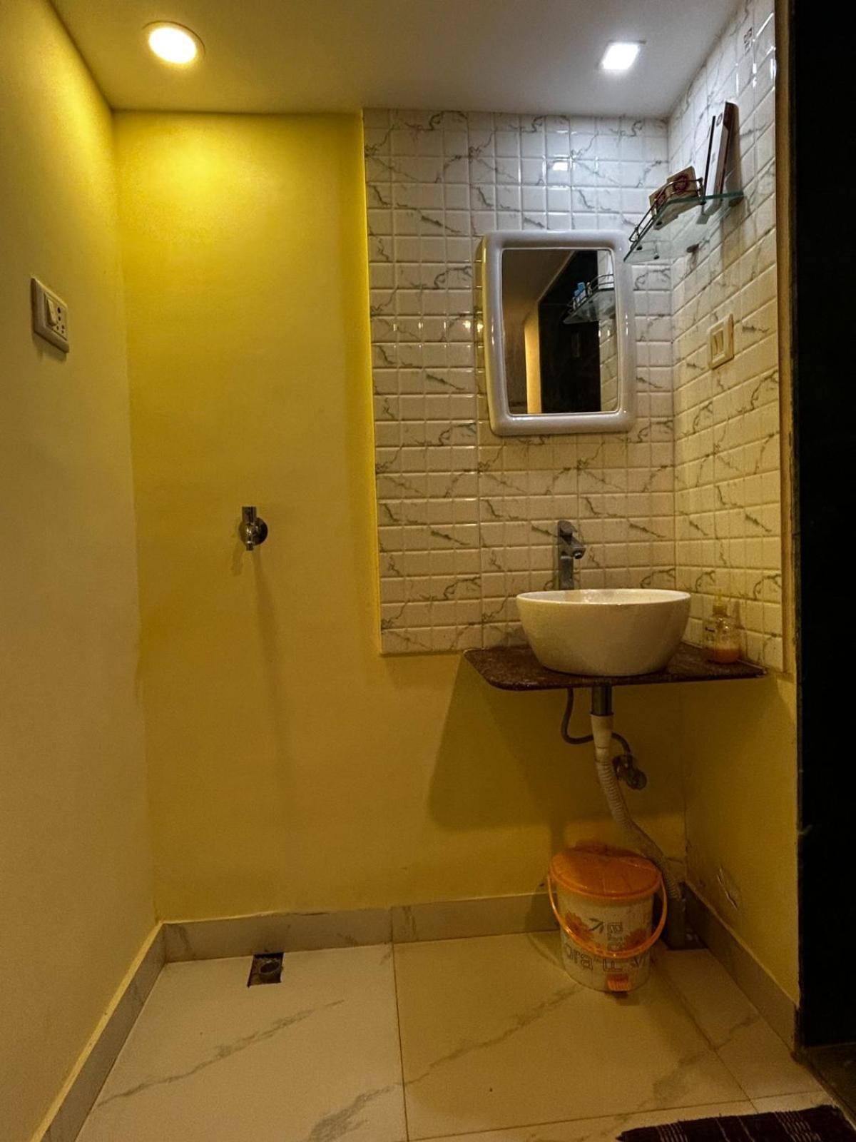 Wada Chirebandi Hotel Gimvi Luaran gambar
